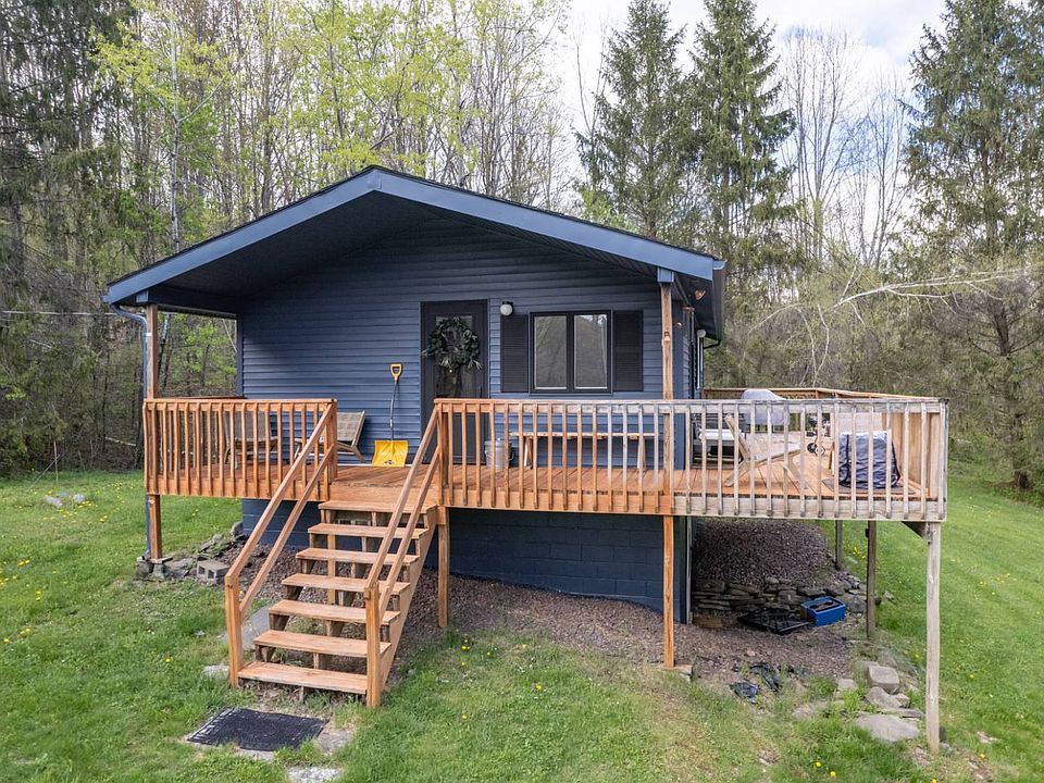 1st image of 60 Gobblers Knob Rd