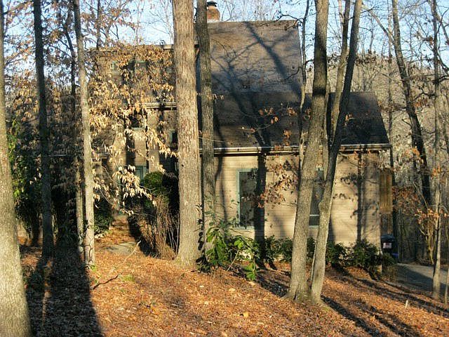2nd image of 675 Riverbend Pkwy