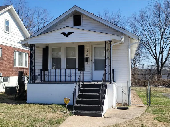 5228 Hamilton Ave, Saint Louis, MO 63136