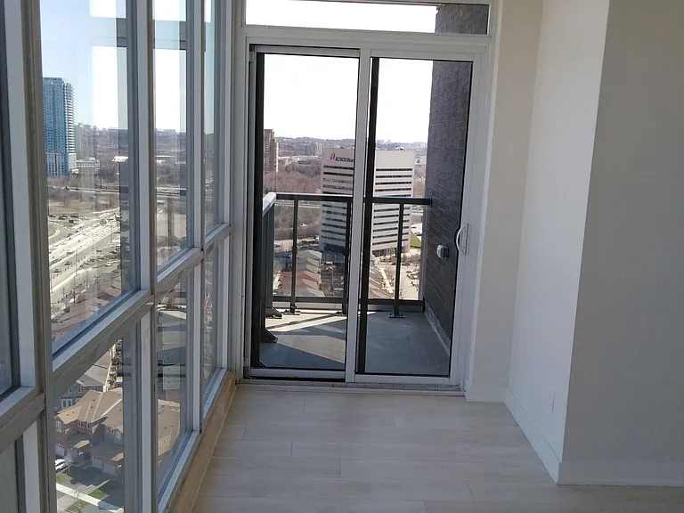 6 Sonic Way NE #2204 — Photo 11