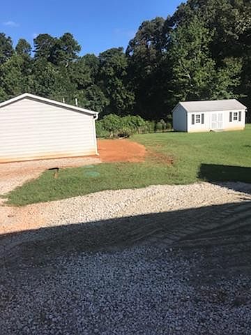 2nd image of 6 Wildwood Rd