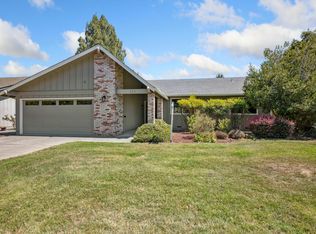 120 Oak Island Circle, Santa Rosa, CA 95409