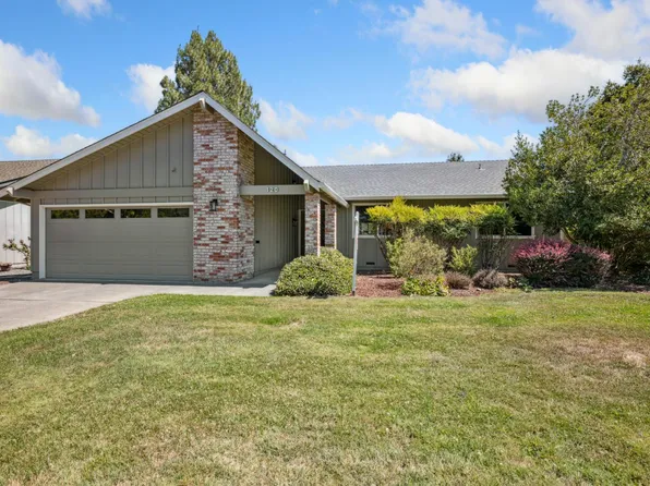 120 Oak Island Circle, Santa Rosa, CA 95409