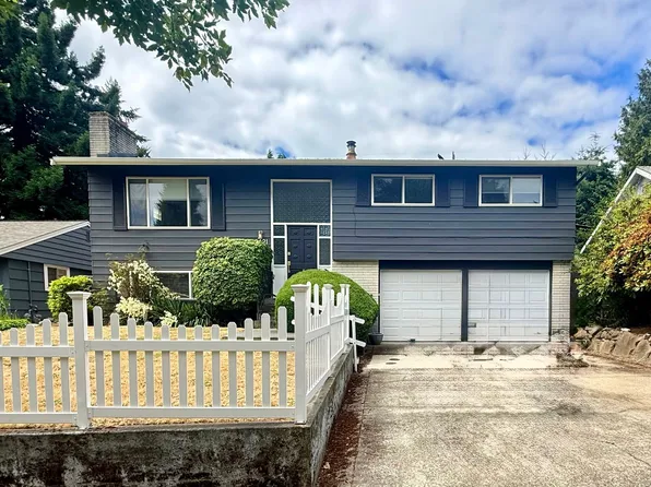 8421 31st Ave SW, Seattle, WA 98126