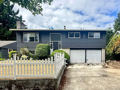 8421 31st Ave SW Photo 1 8421 31st Ave SW Photo 1