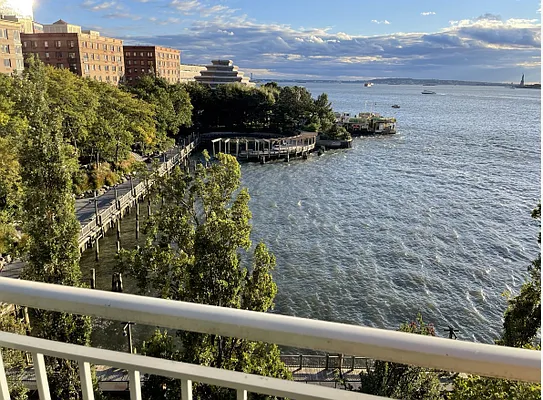 Rented by Battery Park Realty | media 9