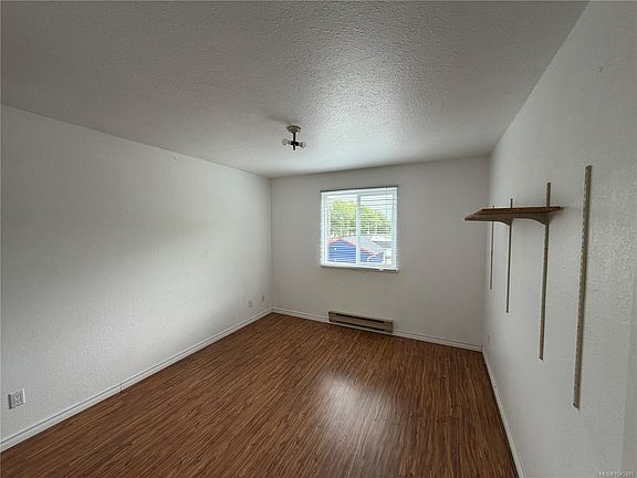 5th image of 611 Macmillan Dr #307