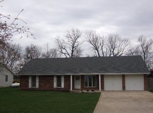 215 Hatchet Dr, Eaton, OH 45320