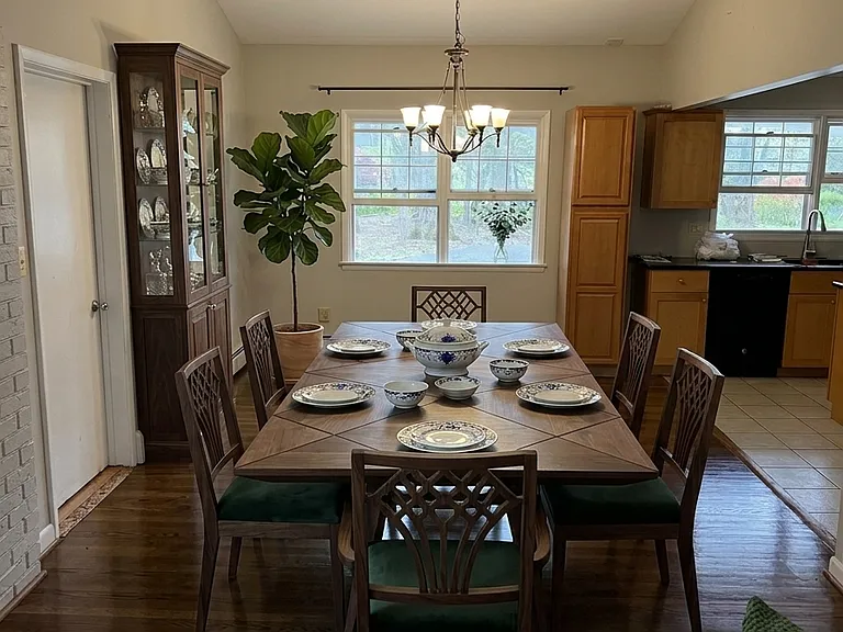 10206 Green Clover Ct — Photo 3
