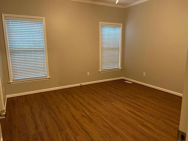106B Berkley St — Photo 17
