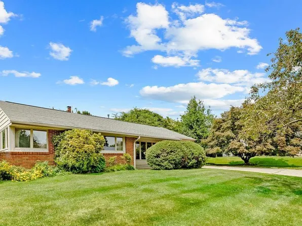 1004 Ponderosa Rd, Trevose, PA 19053