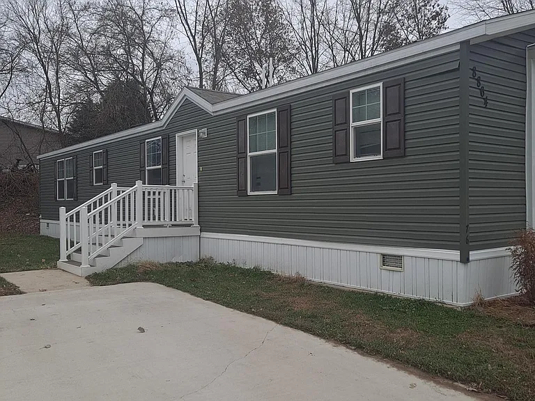 Woodland Estates (MI) — Photo 10