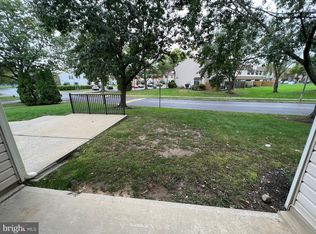 2 Rickard Ct, Lawrenceville, NJ 08648