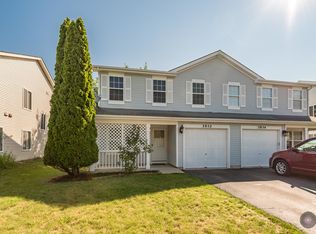 2852 Cedar Glade Dr, Naperville, IL 60564