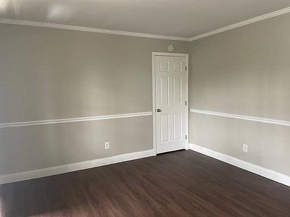 2nd image of 406 Watauga Dr #7