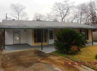 723 S 14th St, Port Allen, LA 70767