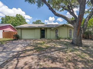 1517 Deepwood Dr, Garland, TX 75040