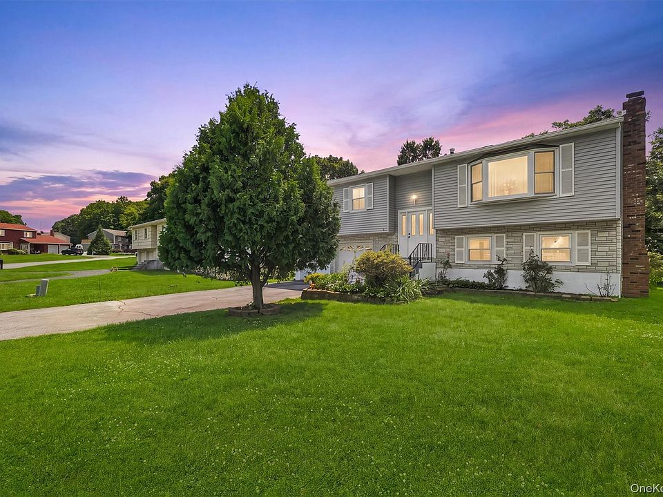 1st image of 41 Keats Drive