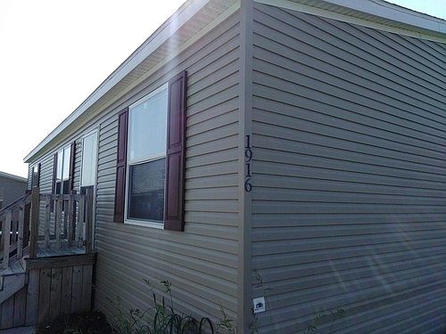 1st image of 1916 Evergreen Ln