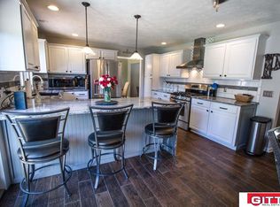 12456 Woodcrest Dr, Omaha, NE 68137