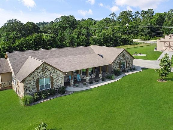2nd image of 22000 Stone Creek Lane