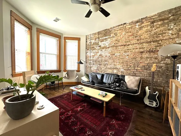 2649 N Sacramento Ave APT 1, Chicago, IL 60647