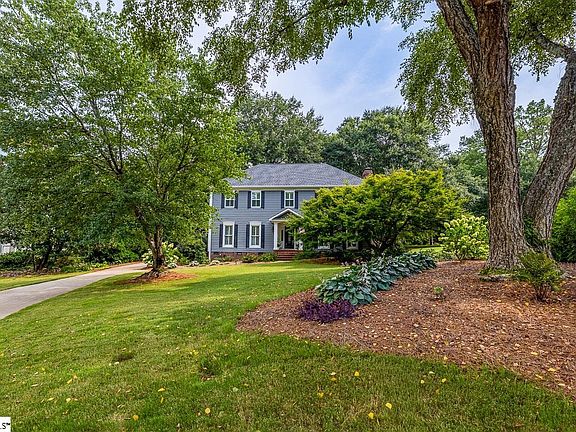 2nd image of 303 Summerplace Way
