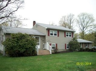 40 Monroe St, Rockland, MA 02370