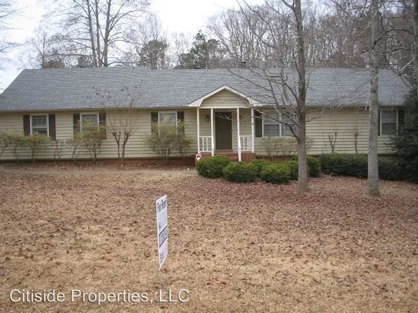 2066 Brook Valley Ct, Jonesboro, GA 30236