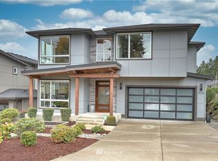928 N 34th St, Renton, WA 98056