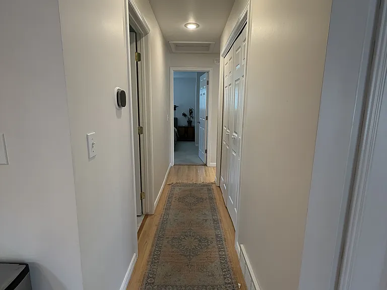2480 Eastbourne Dr — Photo 21