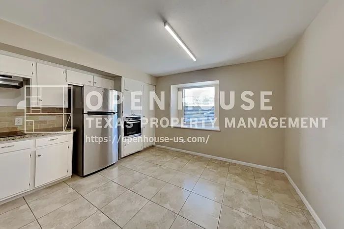 3202 Vandyke Dr — Photo 7