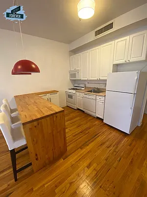 Rented by Fifth & Forever LLC | media 31