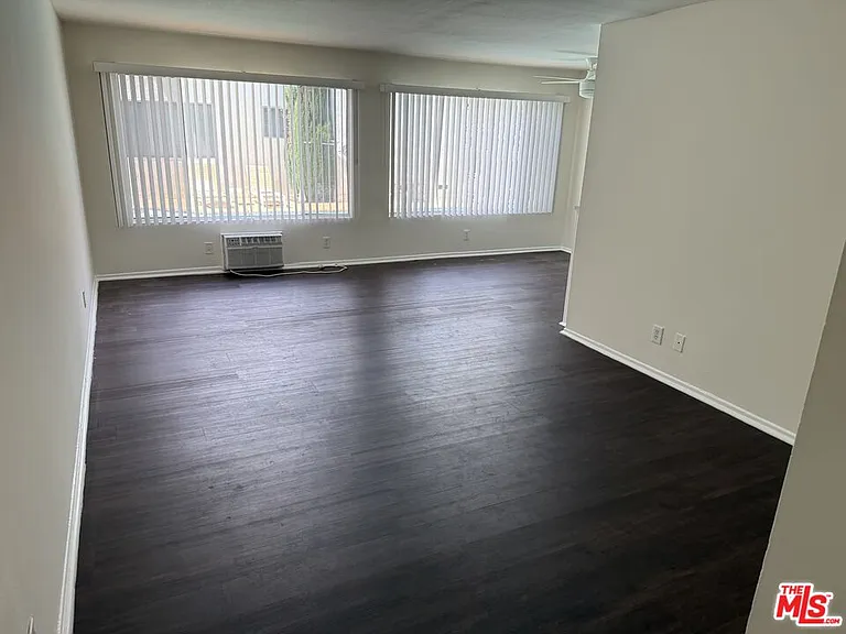 18600 Burbank Blvd #107 — Photo 3
