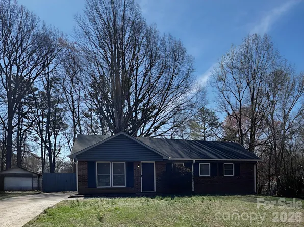 5313 Larewood Dr, Harrisburg, NC 28215