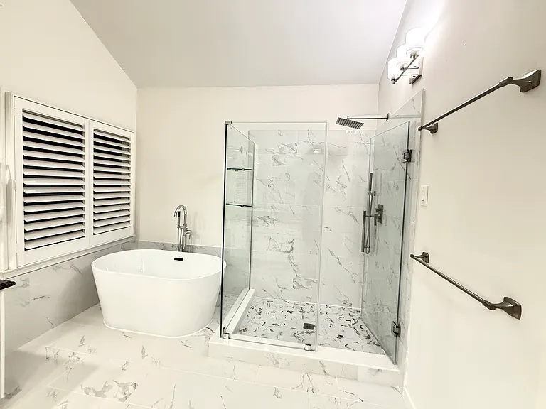 3725 Upland Dr — Photo 18