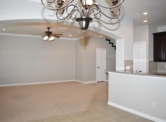 3rd image of 4135 Florence Dr
