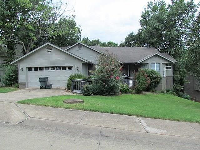 1st image of 1631 N Forest Hts