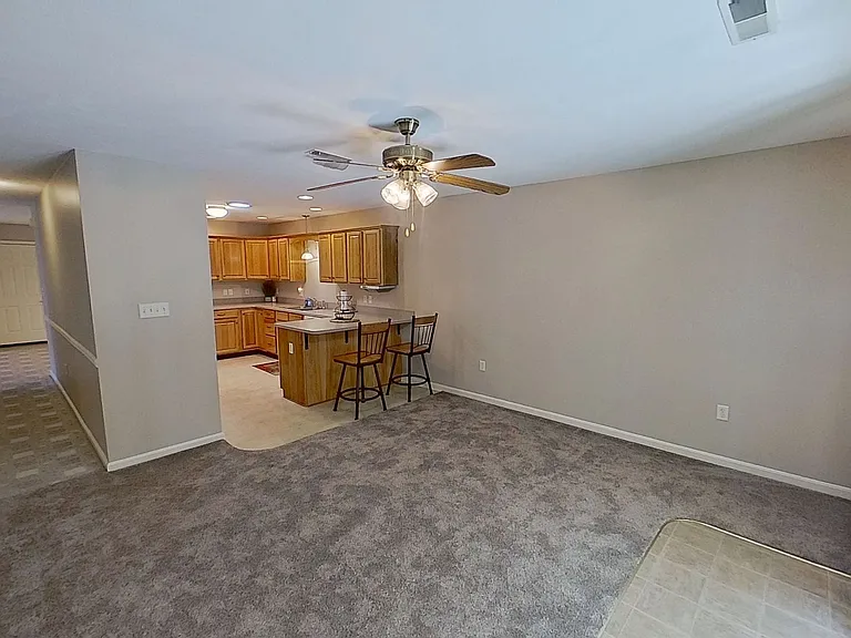 1377 Village Dr — Photo 2