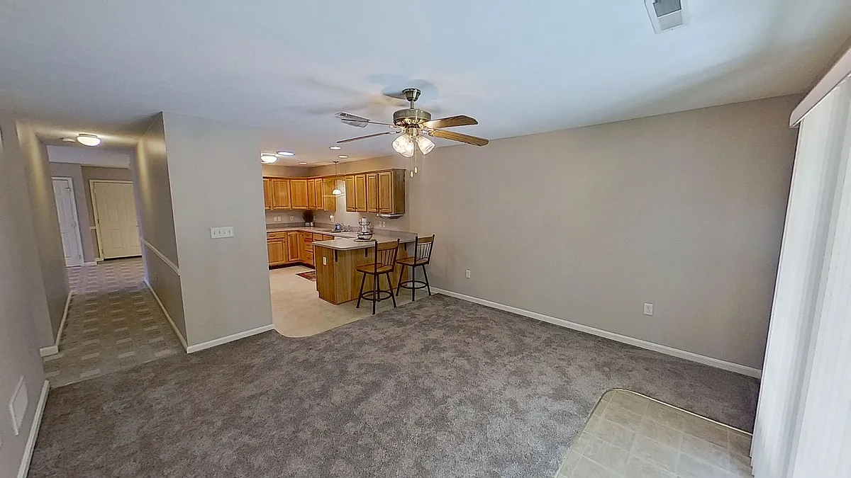Building Photo - 1377 Village Dr