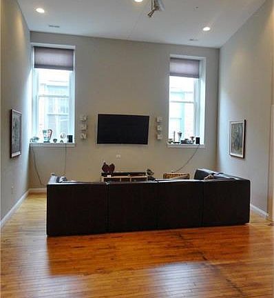4th image of 141 S Meridian St #606-1