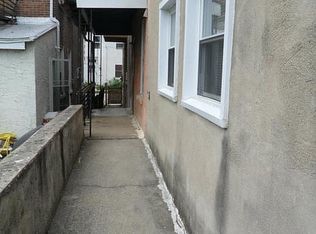 124 W 2nd St, Bridgeport, PA