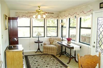 5th image of 5685 Red Oak Dr