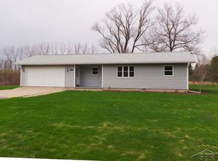 9700 Chesaning Rd, Chesaning, MI 48616