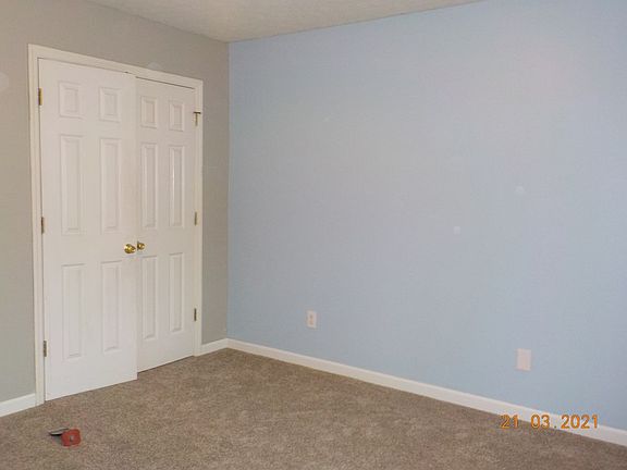 4th image of 121 Amicalola Ct