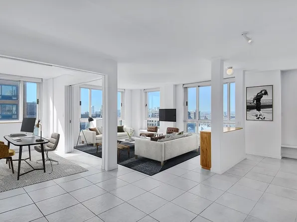 1 Irving Pl APT P27a, New York, NY 10003