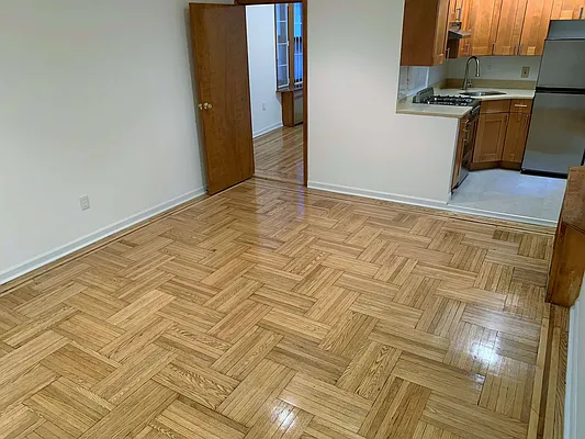 Rented by Joe Gotham LTD | media 31