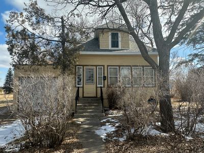 317 9th St N, New Rockford, ND, 58356