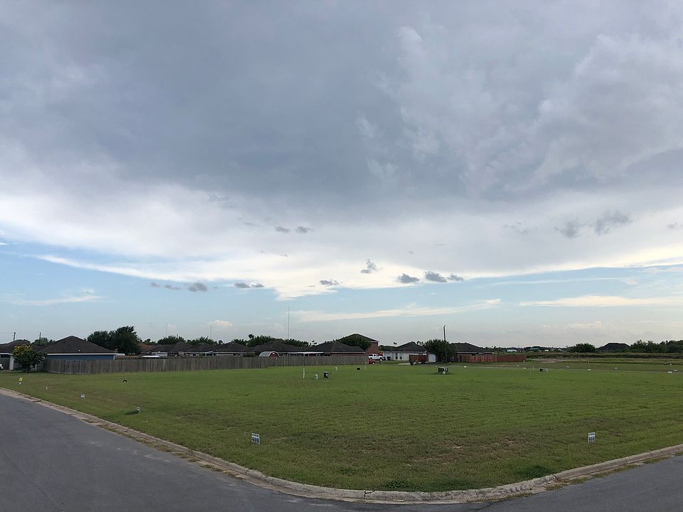2nd image of Lily Avenue Harlingen Tx