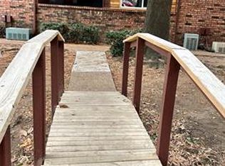 6737 S Peoria Ave, Tulsa, OK 74136